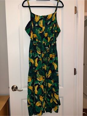 Old Navy Green Maxi Dress with Yellow Banana Print
